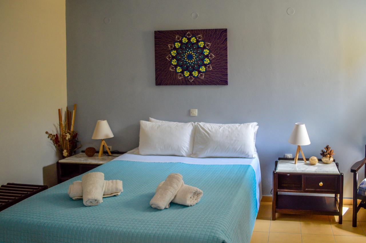 Manto On The Beach Apartments برباتي المظهر الخارجي الصورة